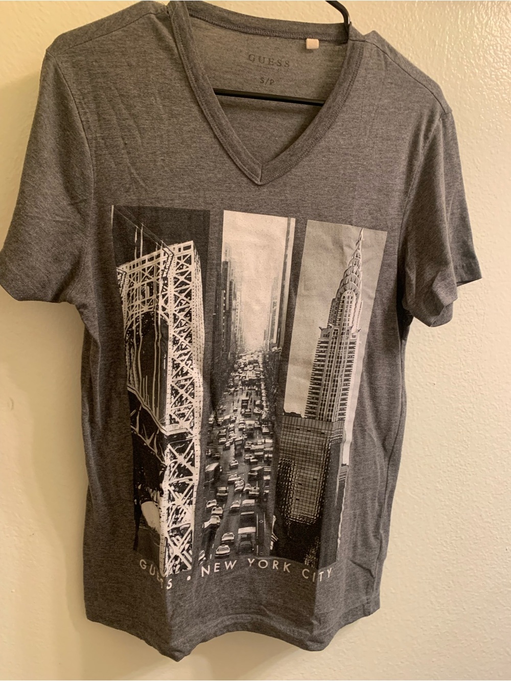 Guess Gray V‑Neck Short Sleeve Tee with NYC Black & White Photo Print